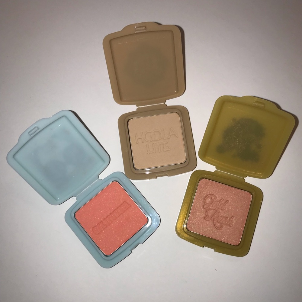 3 Deluxe Size Benefit Cosmetics blushes/bronzer